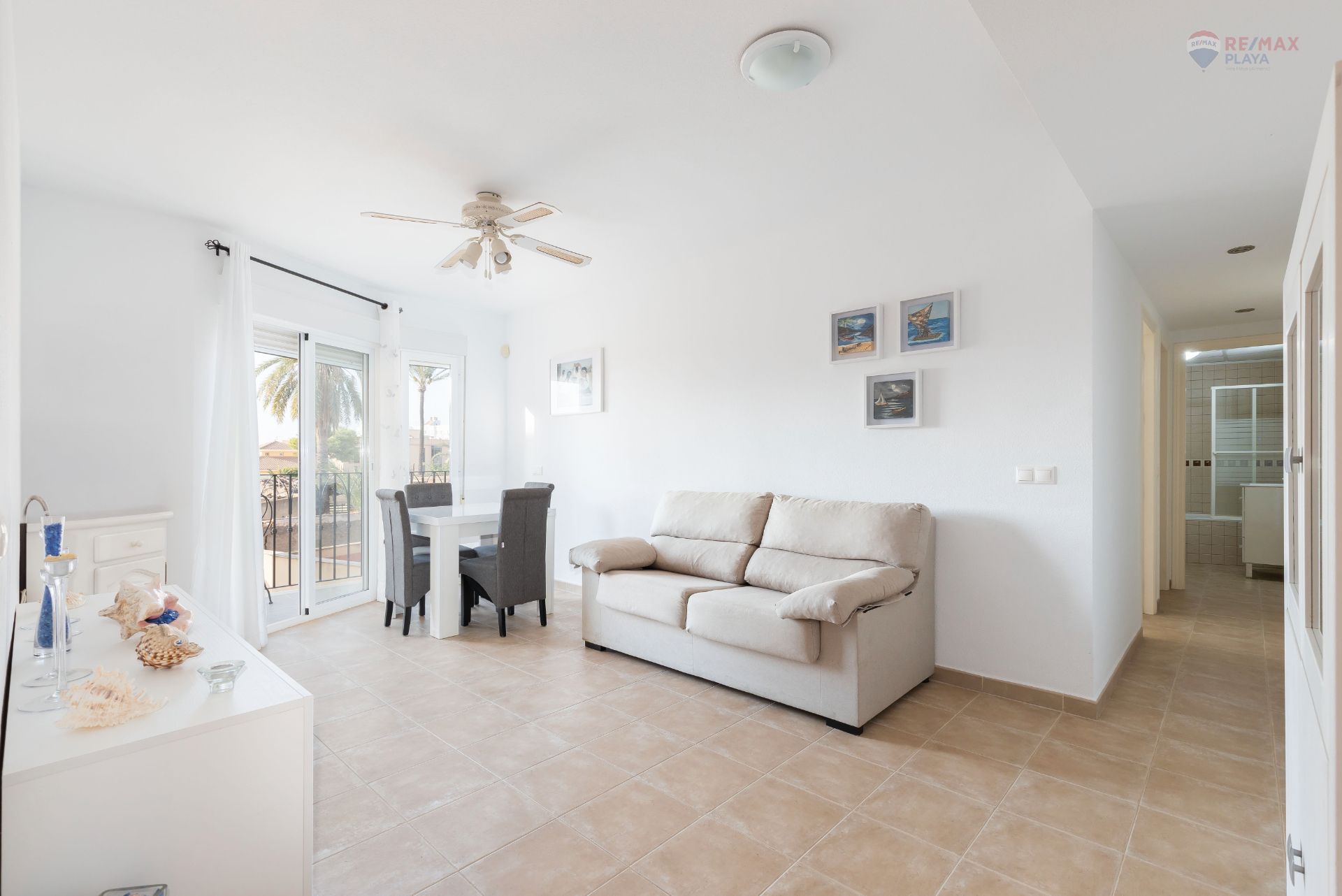 Sala d'estar de Apartament en venda en Cuevas del Almanzora amb Terrassa, Traster i Moblat