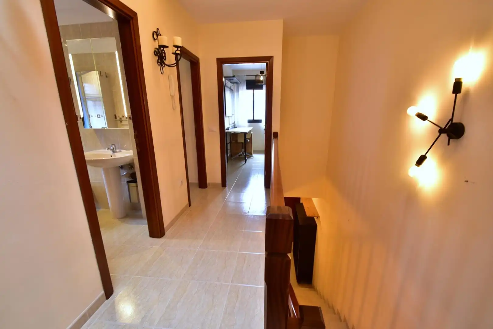 Casa adosada de alquiler en San Cristóbal de la Laguna con Aire acondicionado, Calefacción y Jardín privado