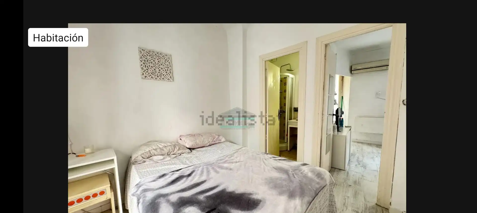 Bedroom of Flat for sale in  Granada Capital  with Air Conditioner and Balcony