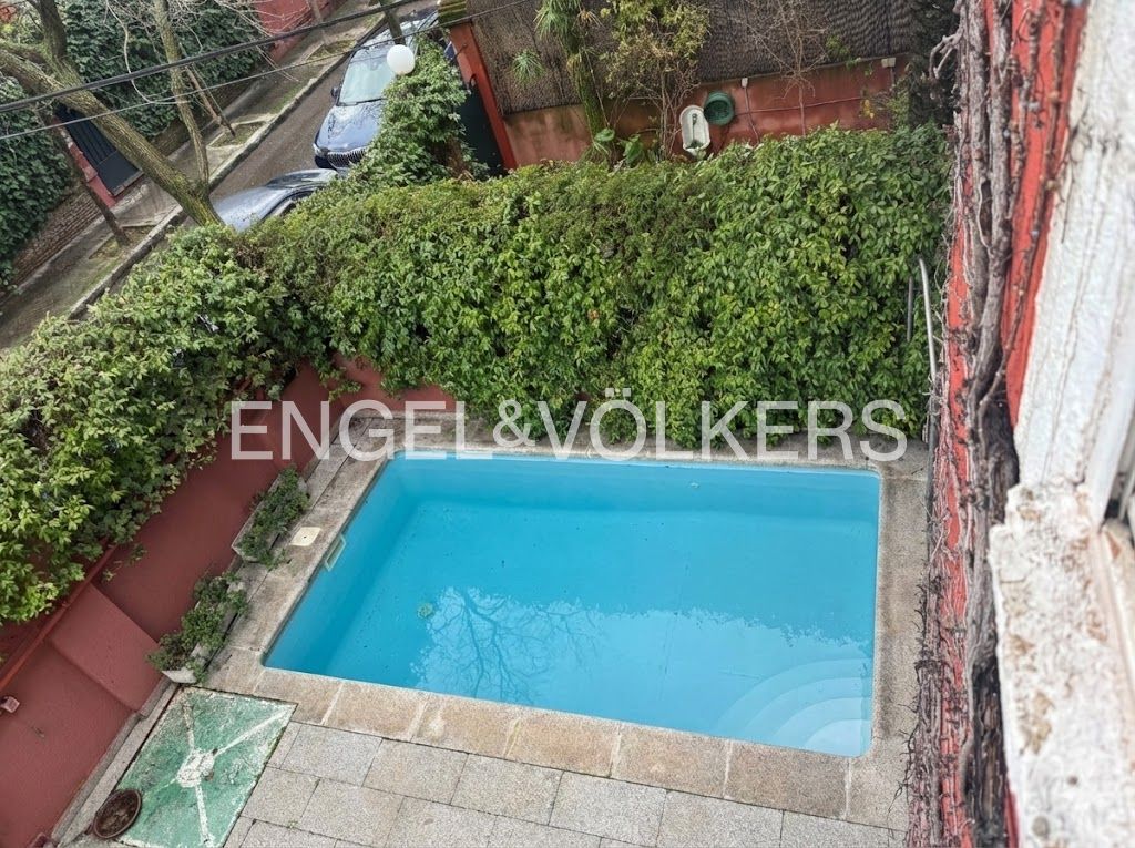 Swimming pool of House or chalet to rent in  Madrid Capital  with Air Conditioner, Heating and Private garden