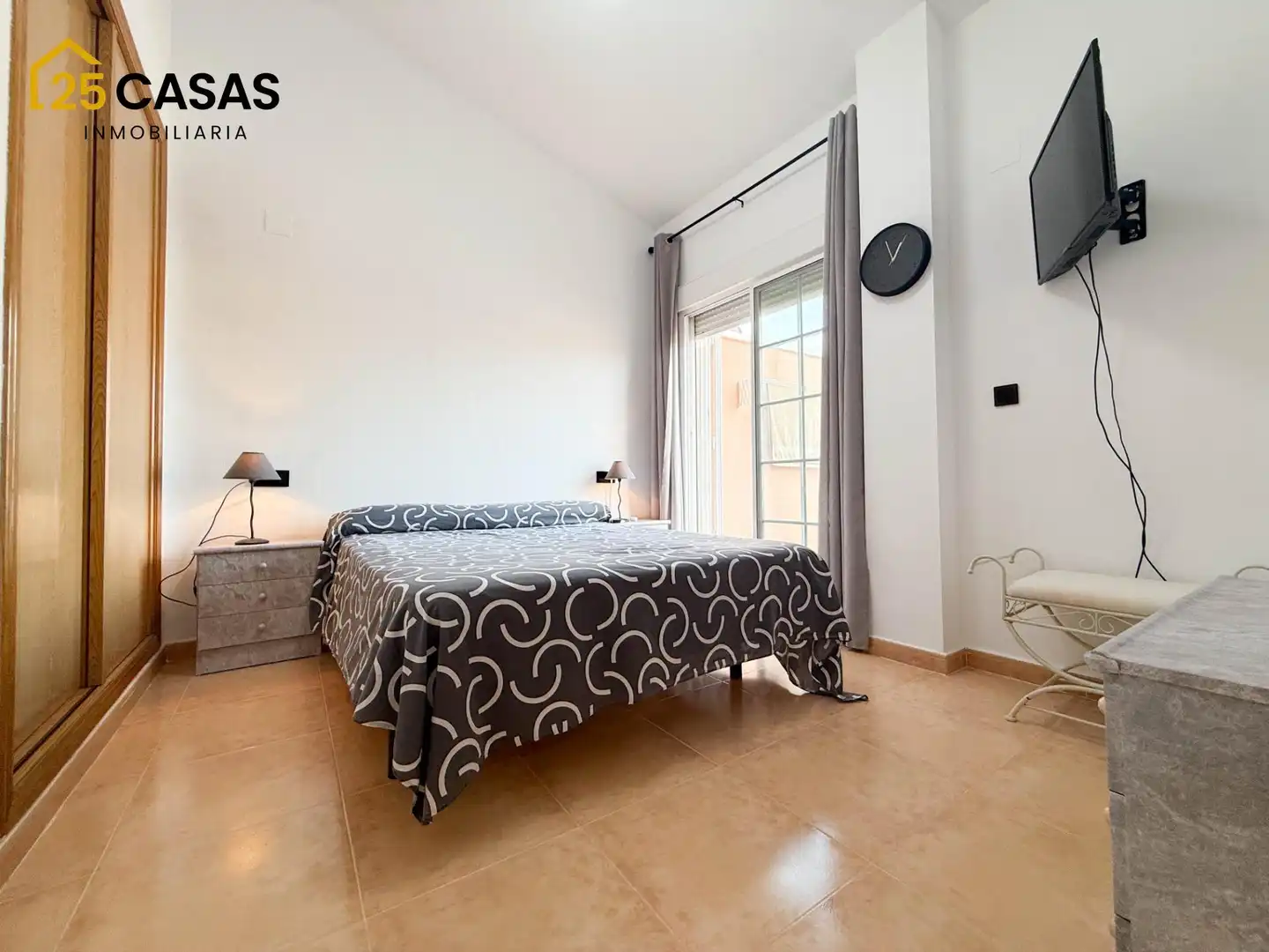 Casa amb terrassa en venda a Avenida Finlandia, imagen 16