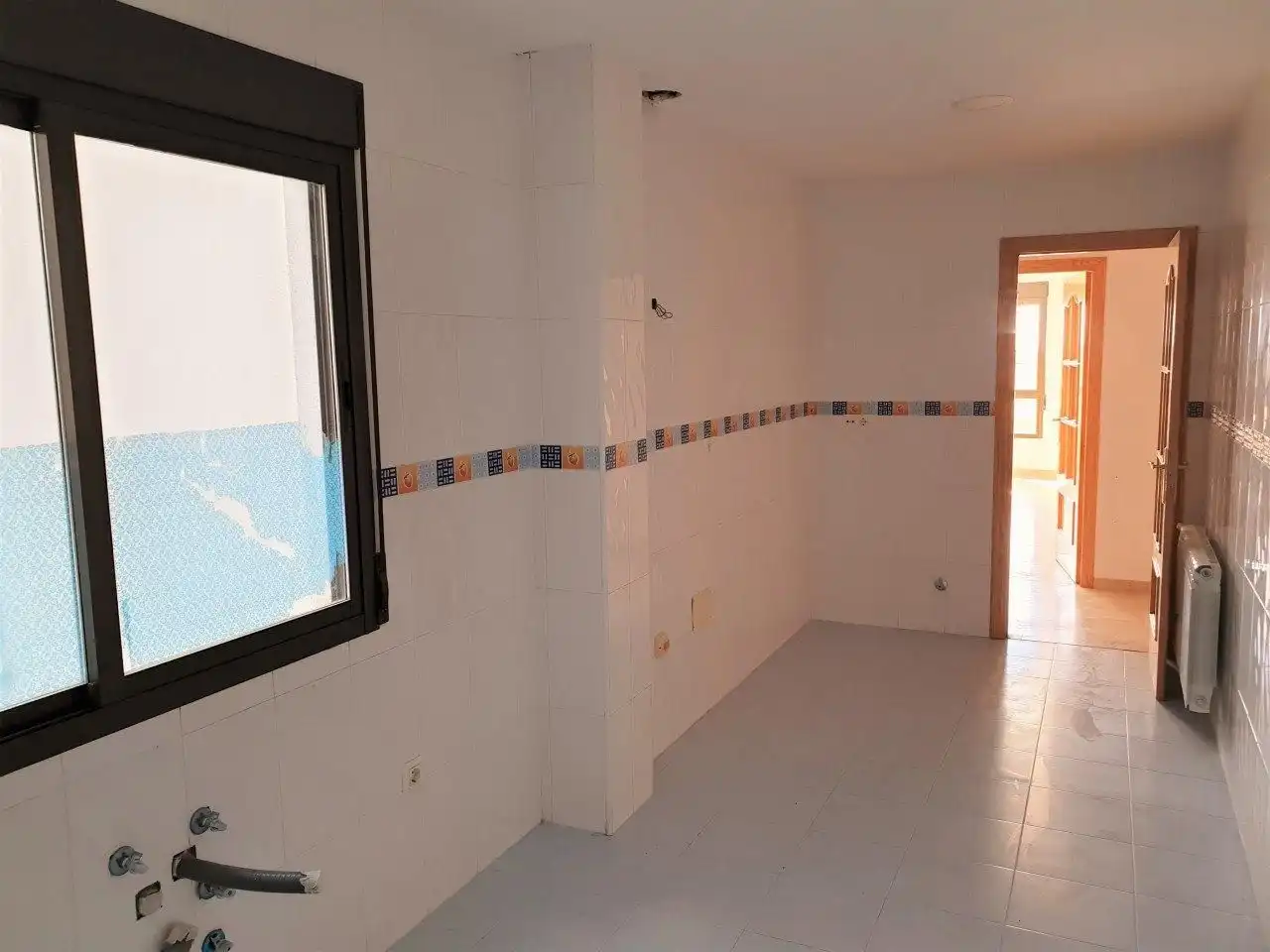 Mixed residential for sale in Calle Tierno Galván, imagen 5