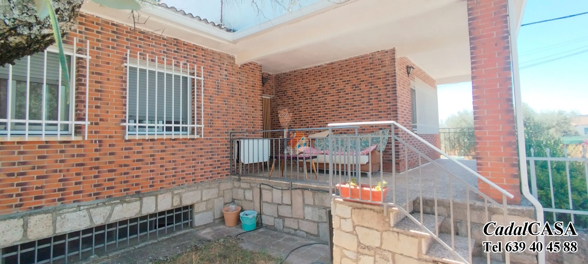 Jardí de Casa o xalet en venda en Cadalso de los Vidrios amb Calefacció, Jardí privat i Terrassa
