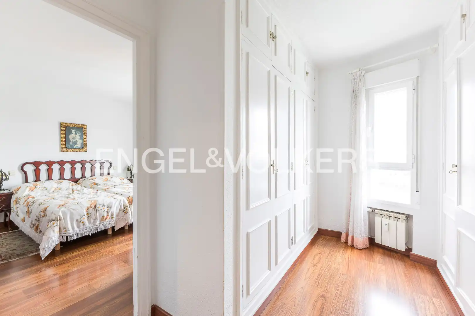 Wohnung zum Verkauf in Madrid mit Klimaanlage, Heizung und Privatgarten