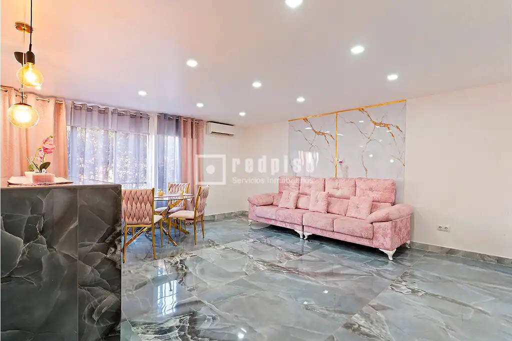 Sala de estar de Piso en venta en Madrid con Aire acondicionado