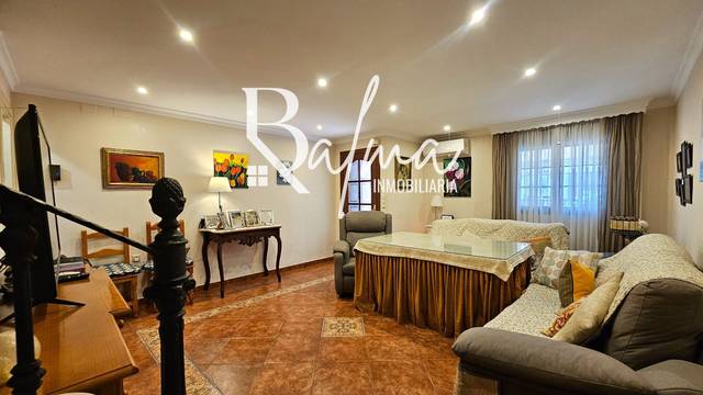 Casa adosada en Venta en San Cristóbal