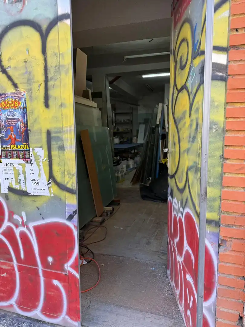 Local en venta en Madrid