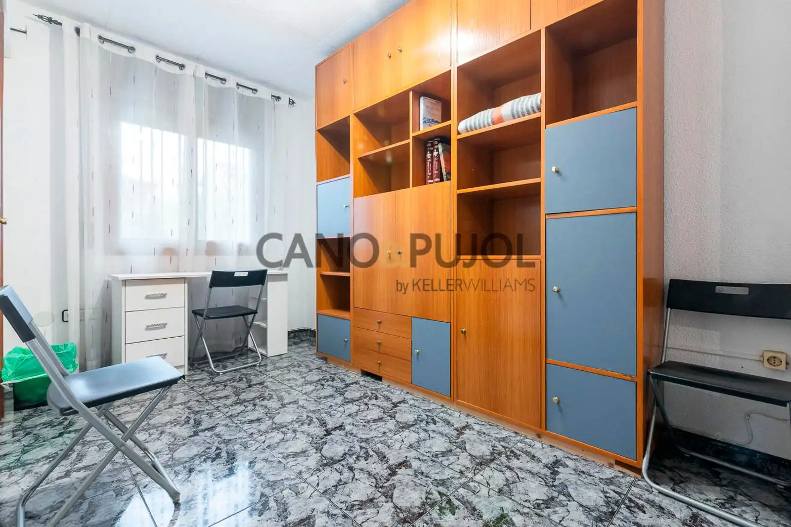 Living room of Buildings for sale in Rubí