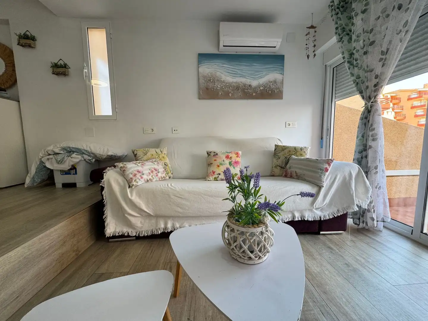 Sala d'estar de Estudi de lloguer en La Manga del Mar Menor amb Aire condicionat, Calefacció i Terrassa