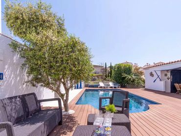 Casa amb piscina en venda a N/A 10