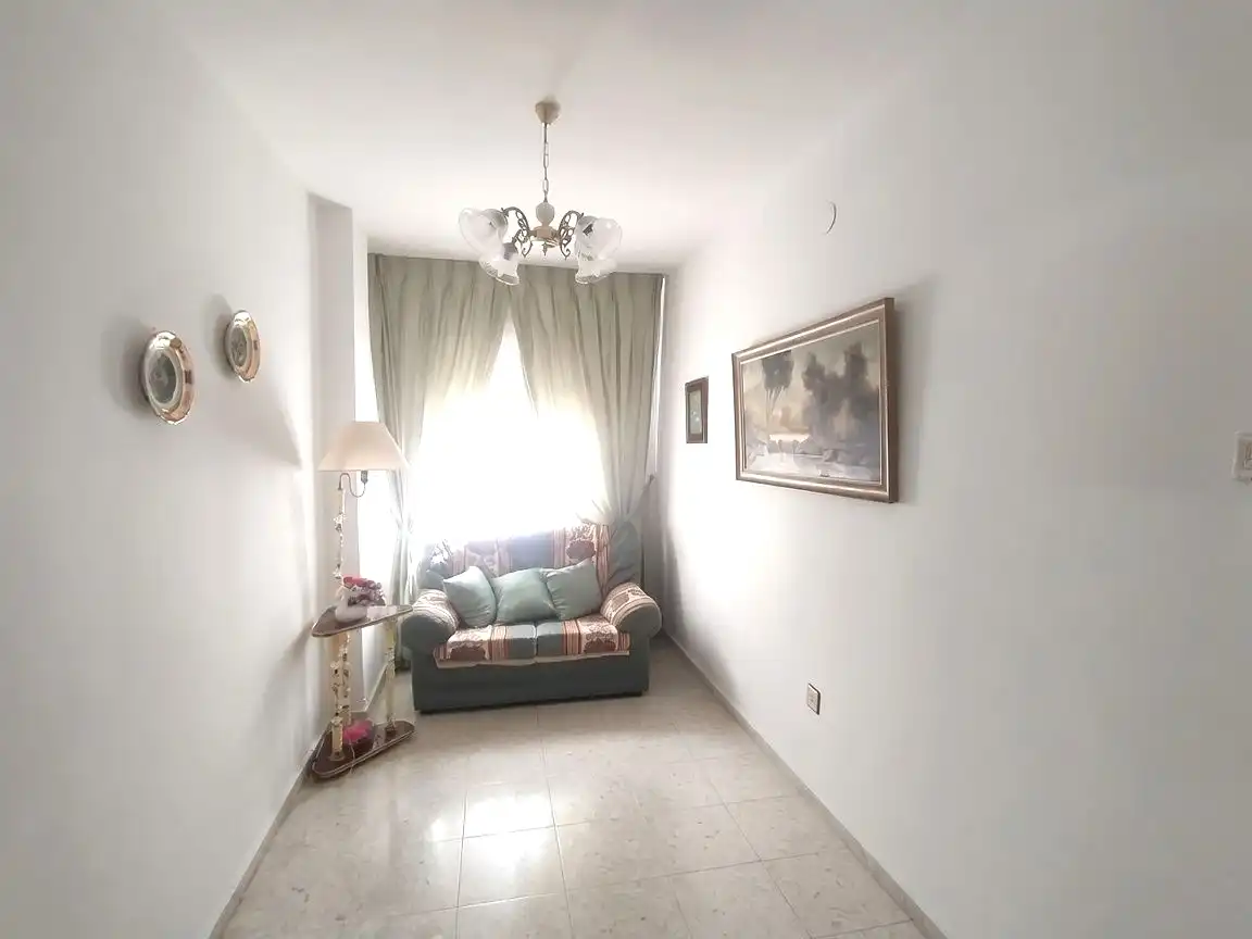 Habitación de Piso en venta en Almendralejo con Aire acondicionado, Trastero y Amueblado