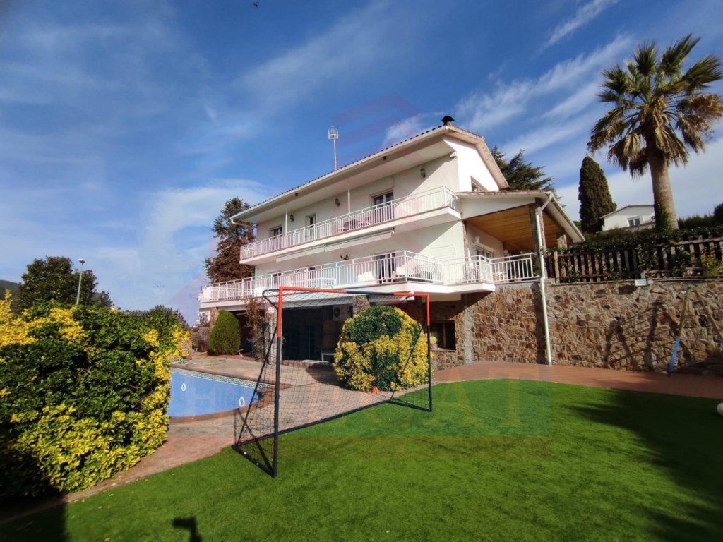 Garden of House or chalet for sale in Castellar del Vallès