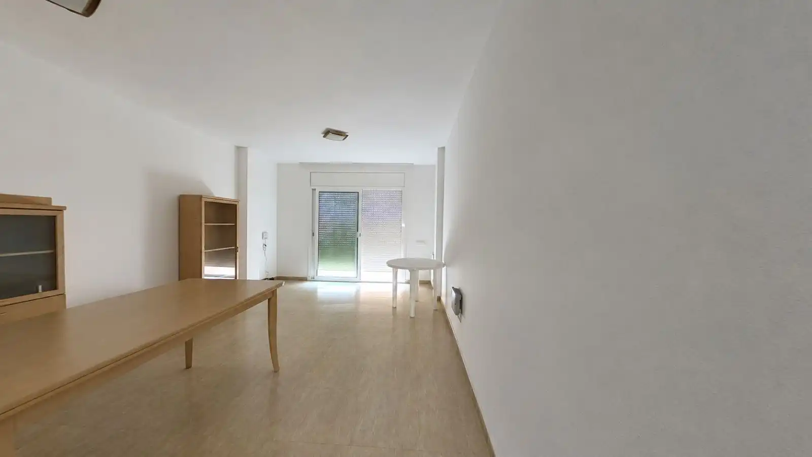 Wohnung zum Verkauf in Roda de Berà mit Terrasse, Schwimmbad und Gemeinschaftspool
