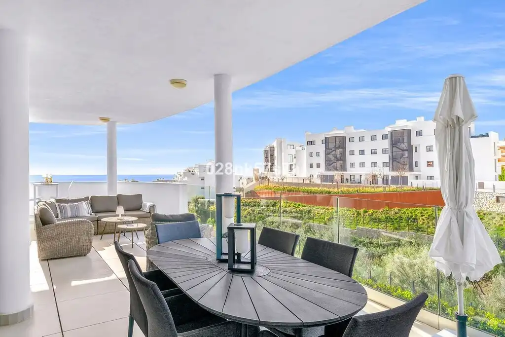 Apartment mit Pool zum Verkauf in El Higuerón
