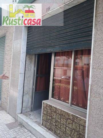 Local comercial en Venta en Maria Bellido en Bailén