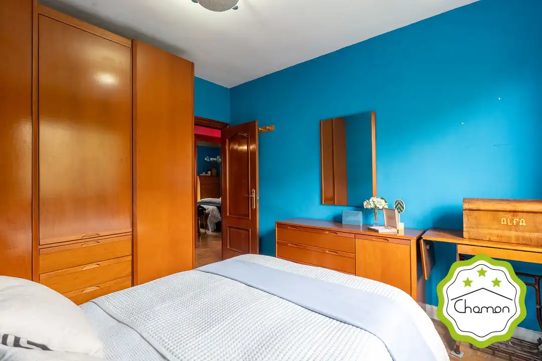 Habitación de Piso en venta en Bilbao  con Calefacción, Amueblado y Balcón