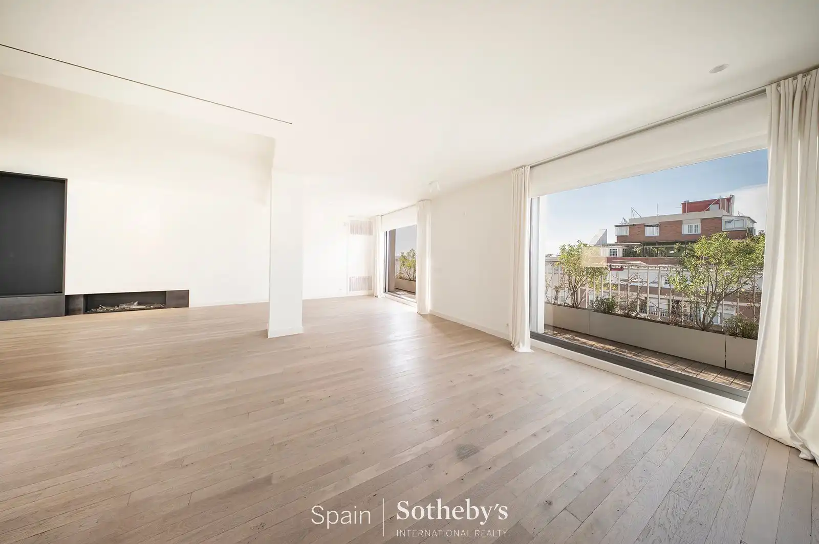 Penthouse with lift for sale in Calle del Príncipe de Vergara, imagen 5