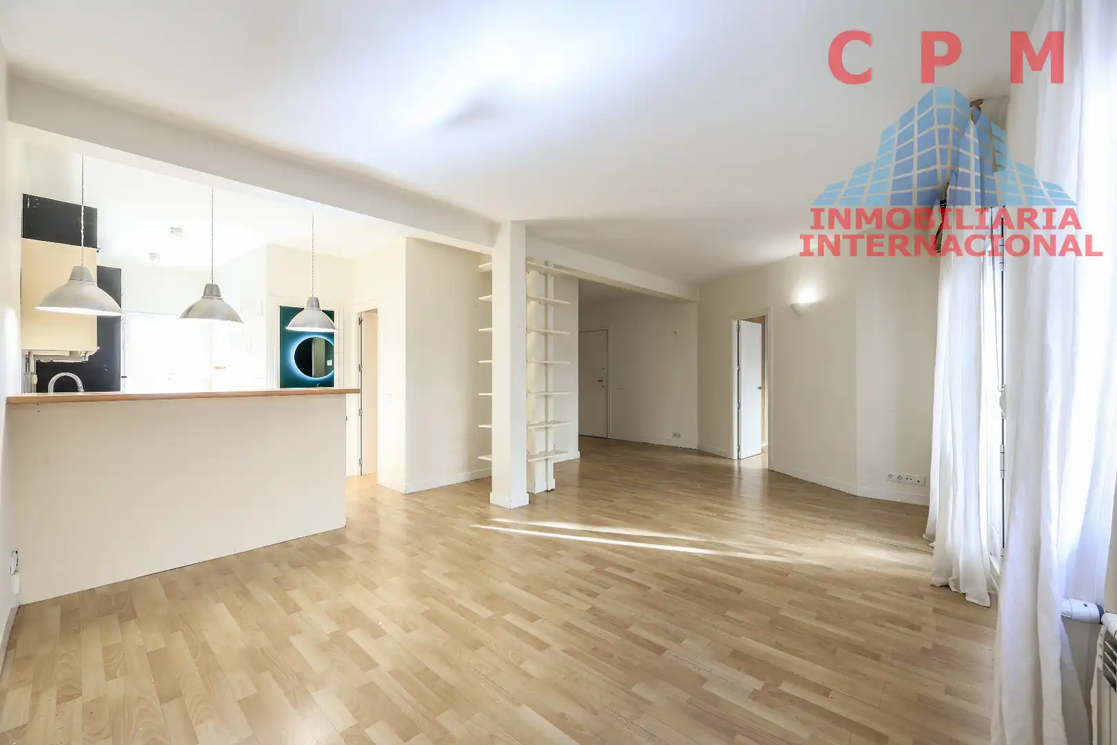 Sala d'estar de Pis de lloguer en Madrid amb Aire condicionat, Calefacció i Parquet