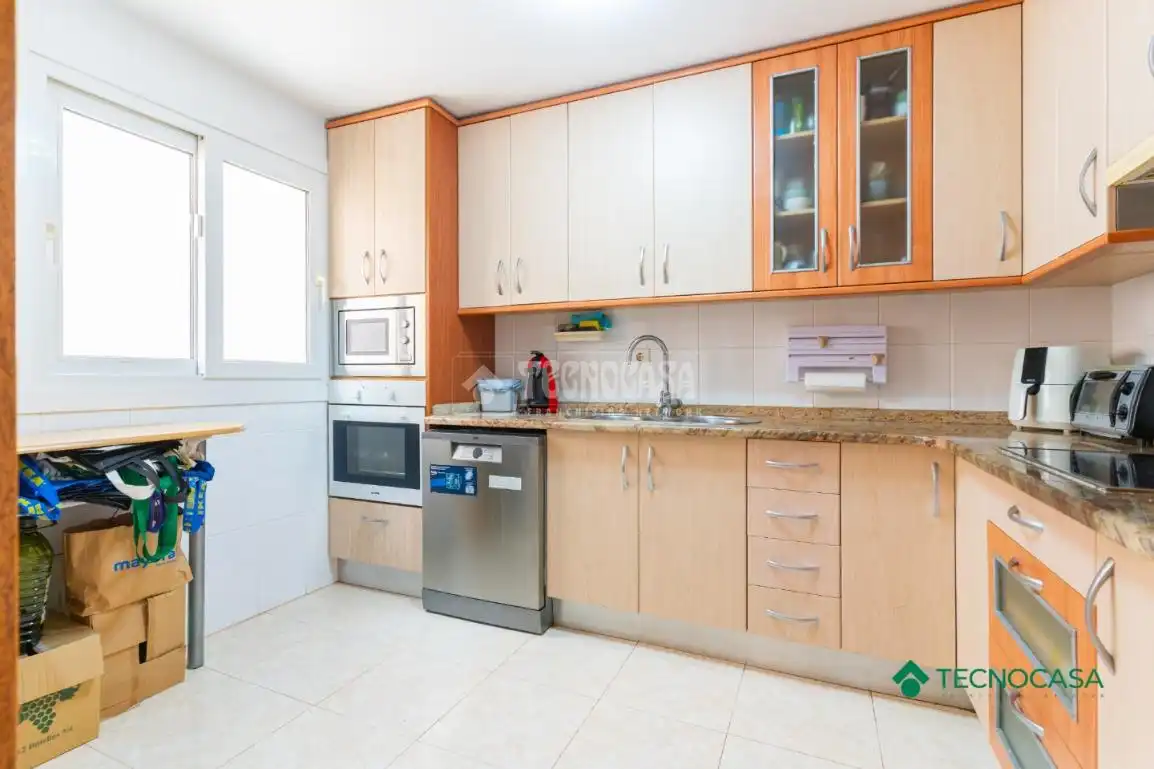 Kitchen of Duplexes for sale in Roquetas de Mar  with Air Conditioner and Terrace