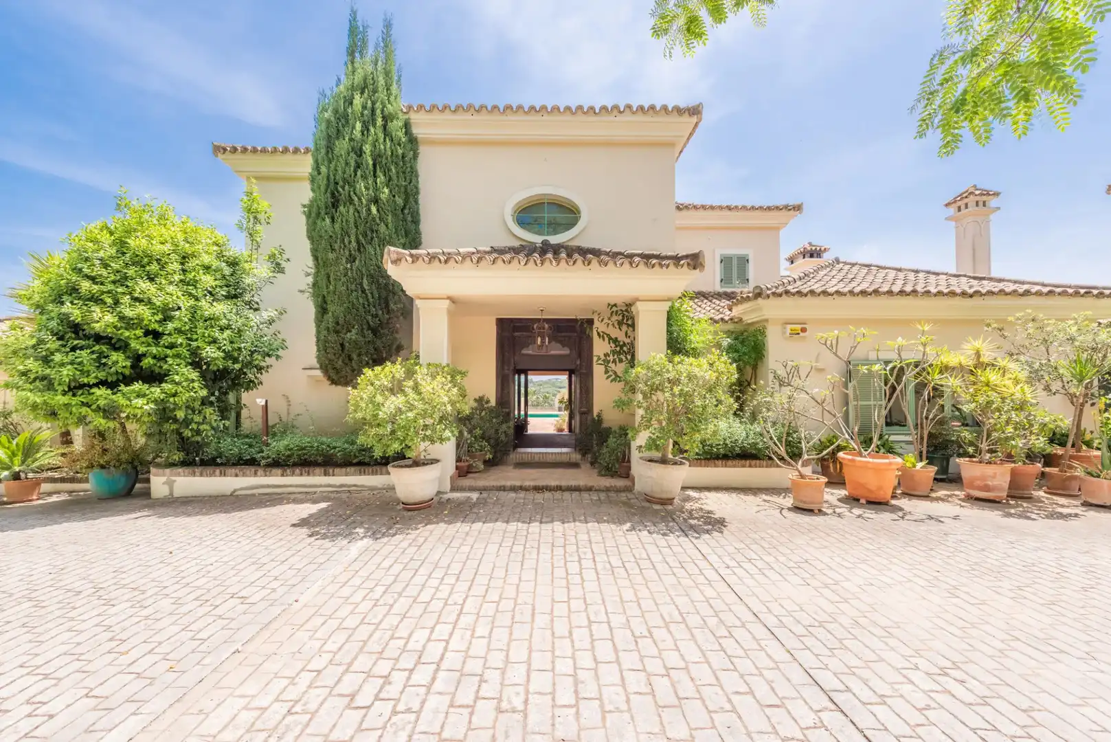 Casa con piscina en venta en Sotogrande Alto, imagen 2
