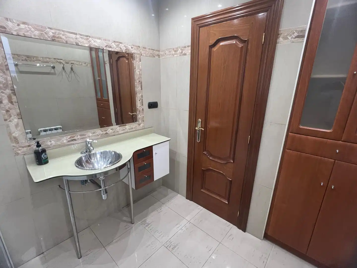 Badezimmer von Wohnung zum Verkauf in Valladolid mit Heizung, Parkett und Terrasse