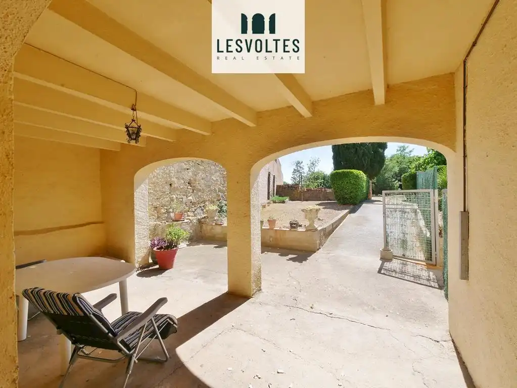 Terraza de Casa o chalet en venta en Verges con Calefacción, Jardín privado y Terraza