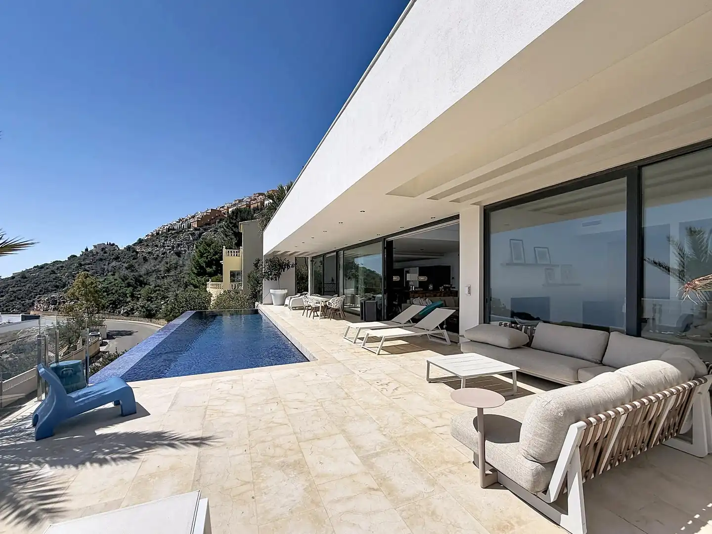 Villa con piscina in vendita a Cumbre del Sol, imagen 28