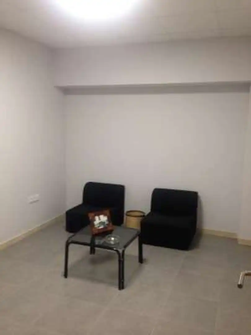 Oficina de alquiler en Ortigueira con Amueblado