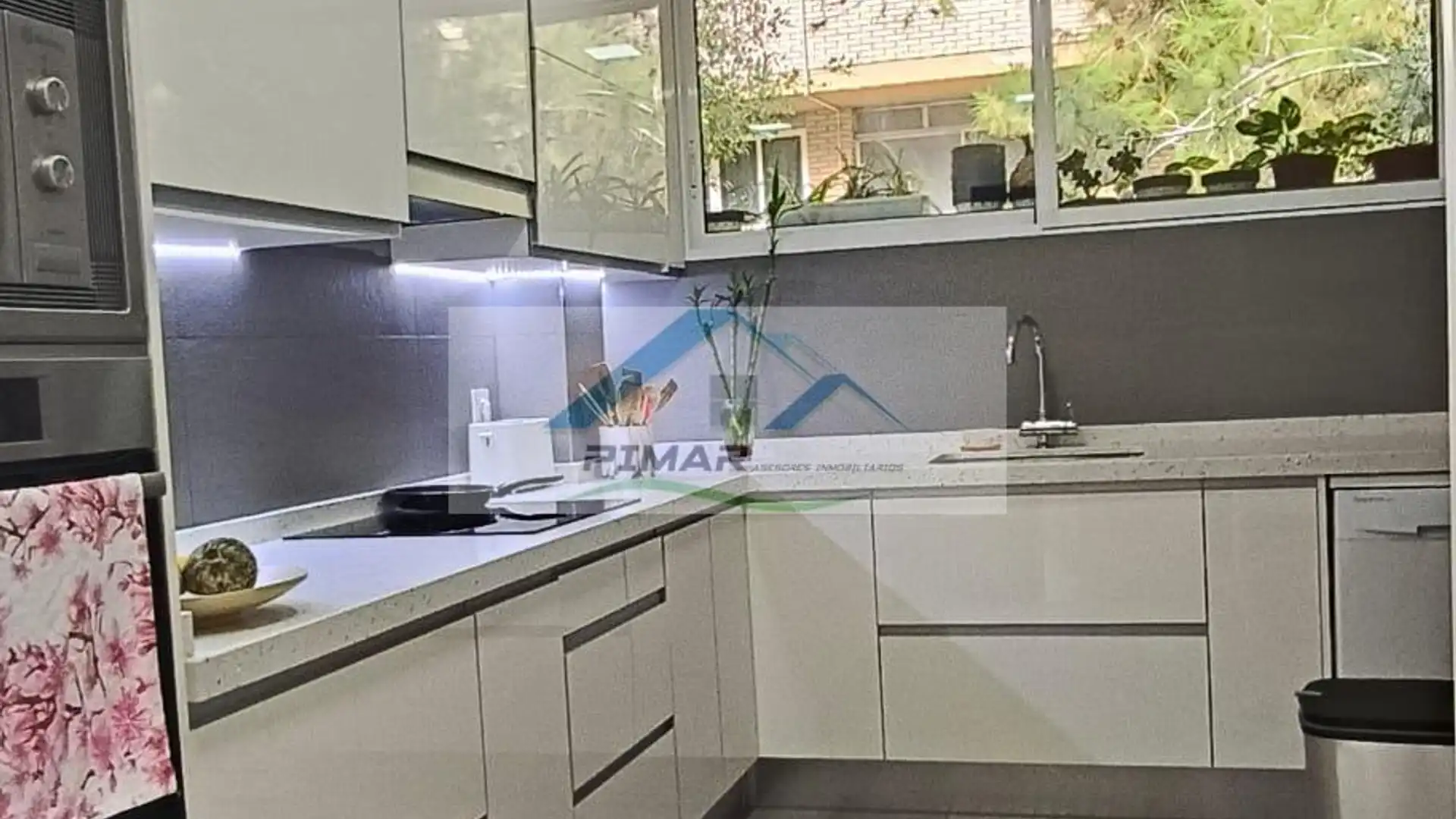 Kitchen of Flat for sale in Elche / Elx  with Air Conditioner and Heating