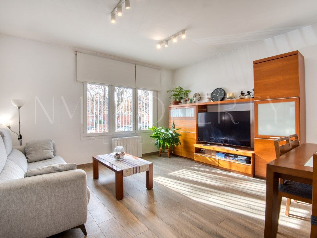 Casa adosada en venda a Calle St Miquel, Tueda