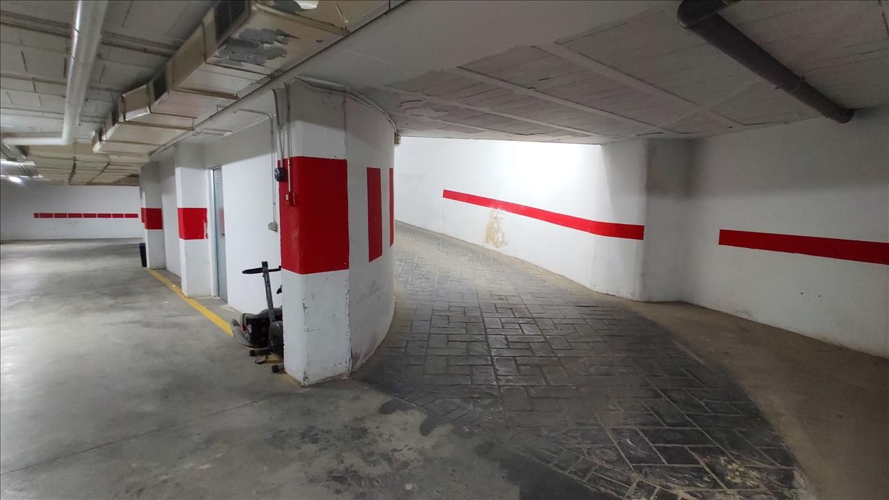 Garage for sale in Pablos, -1, El Raal