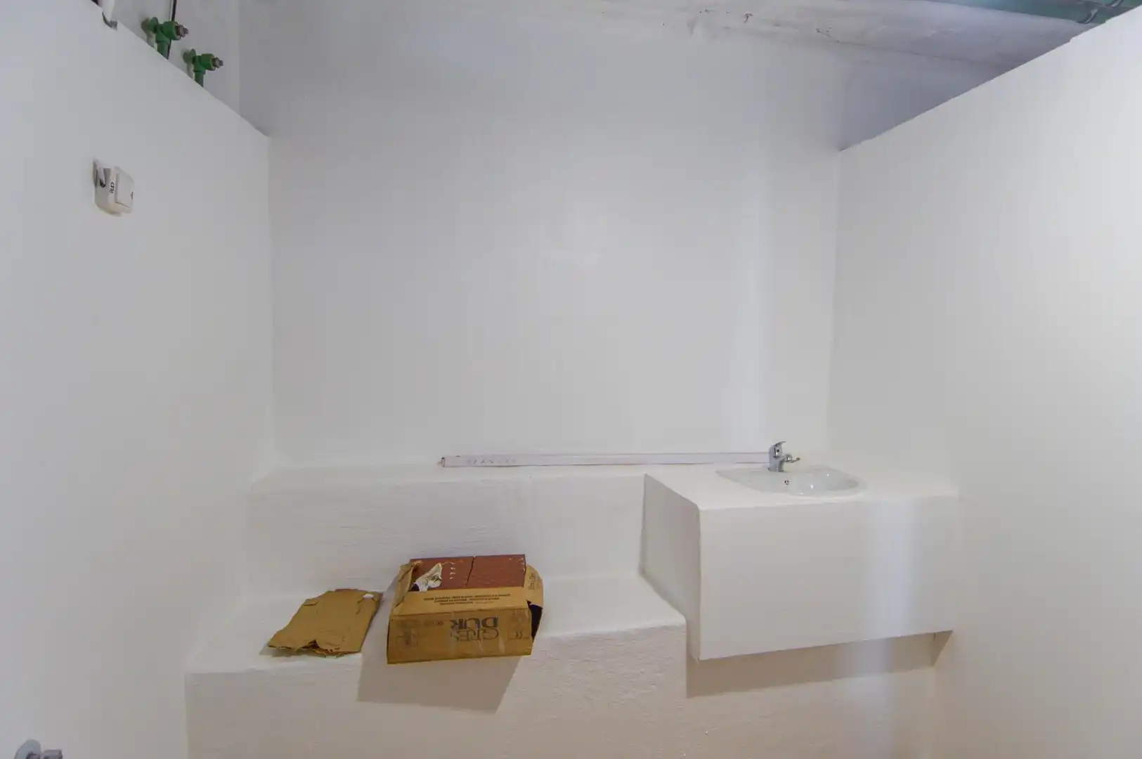Bathroom of Commercial properties for rent in Mogán