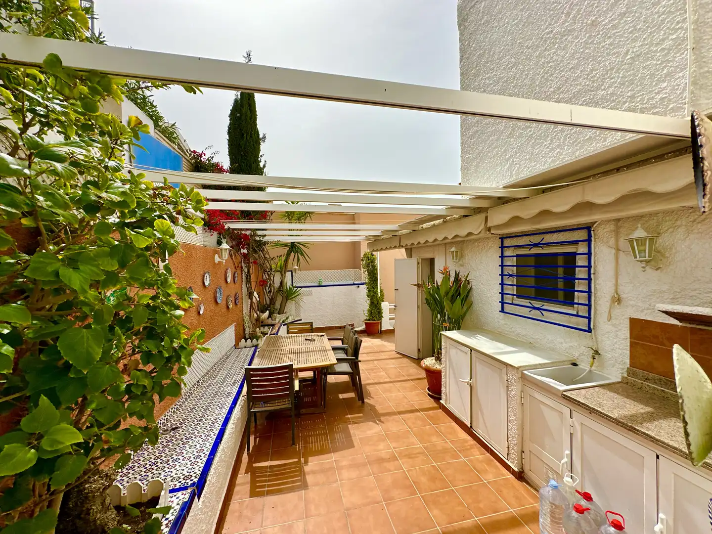 Houses for sale in Calle Montemar, San José
