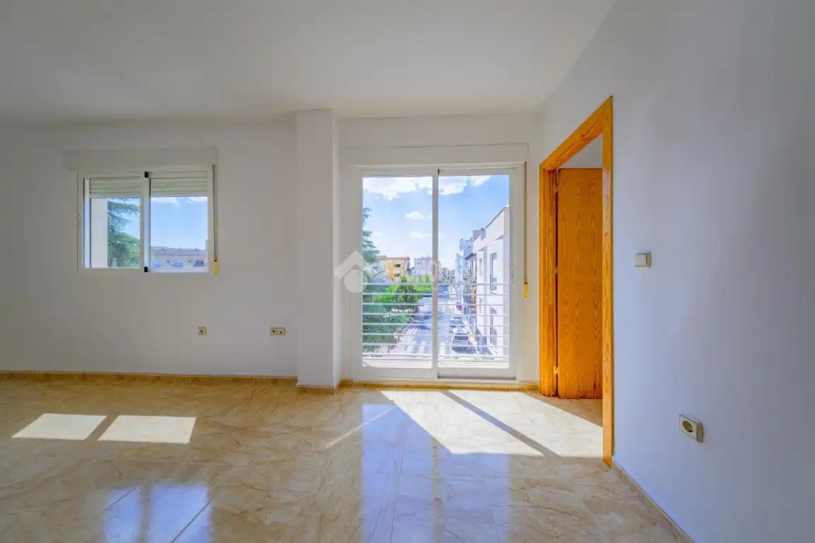 Wohnung zum Verkauf in Avda. De los Ogíjares, imagen 3