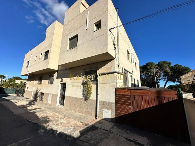 Piso en Venta en Carrer La Traïña en Buenavista