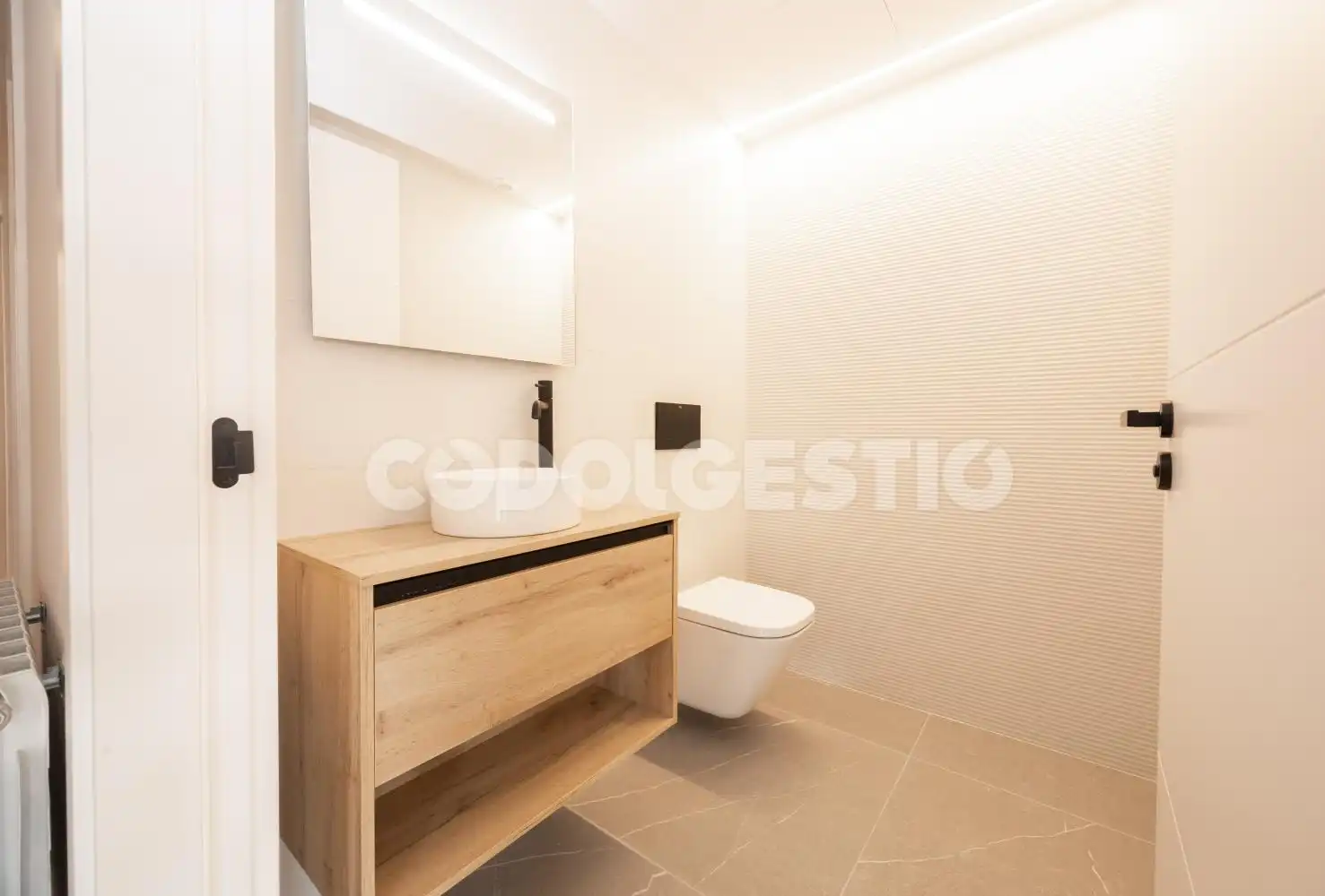 Flat for sale in Ronda Camprodon, 38, Nord