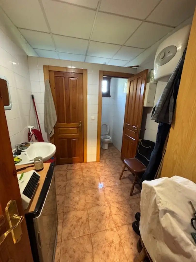 Bathroom of Industrial buildings for sale in Carreño