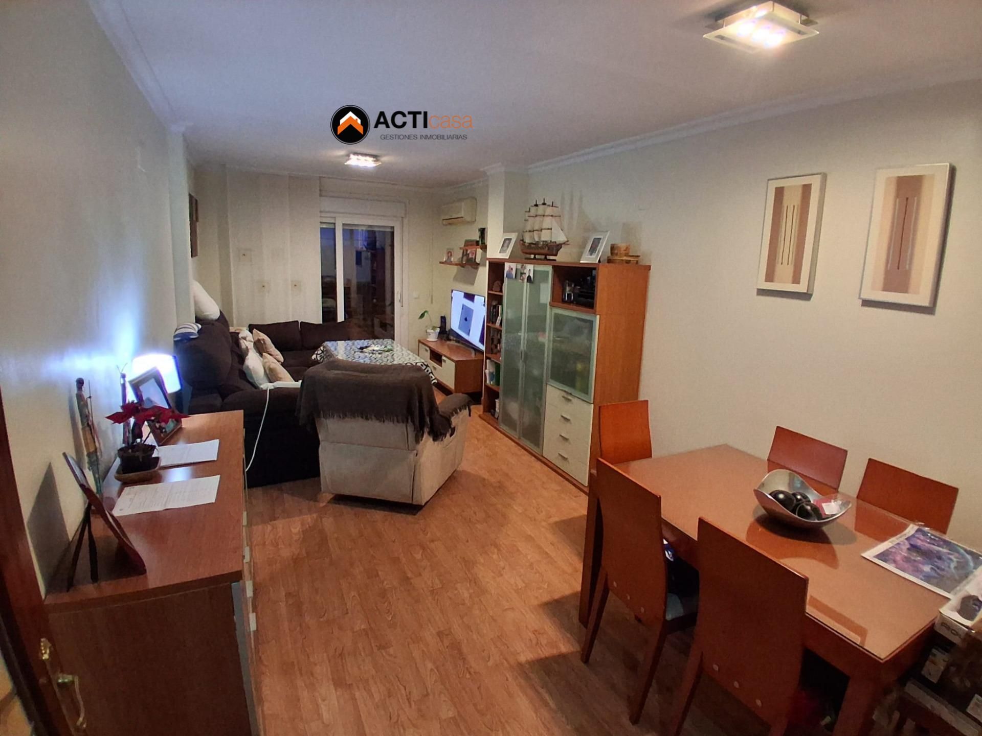 Living room of Flat for sale in Cáceres Capital  with Air Conditioner, Terrace and Storage room