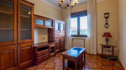 Foto 3 de Piso en venta en Gijón - Camin Viejo de la Campa, 105, Jove, Gijón