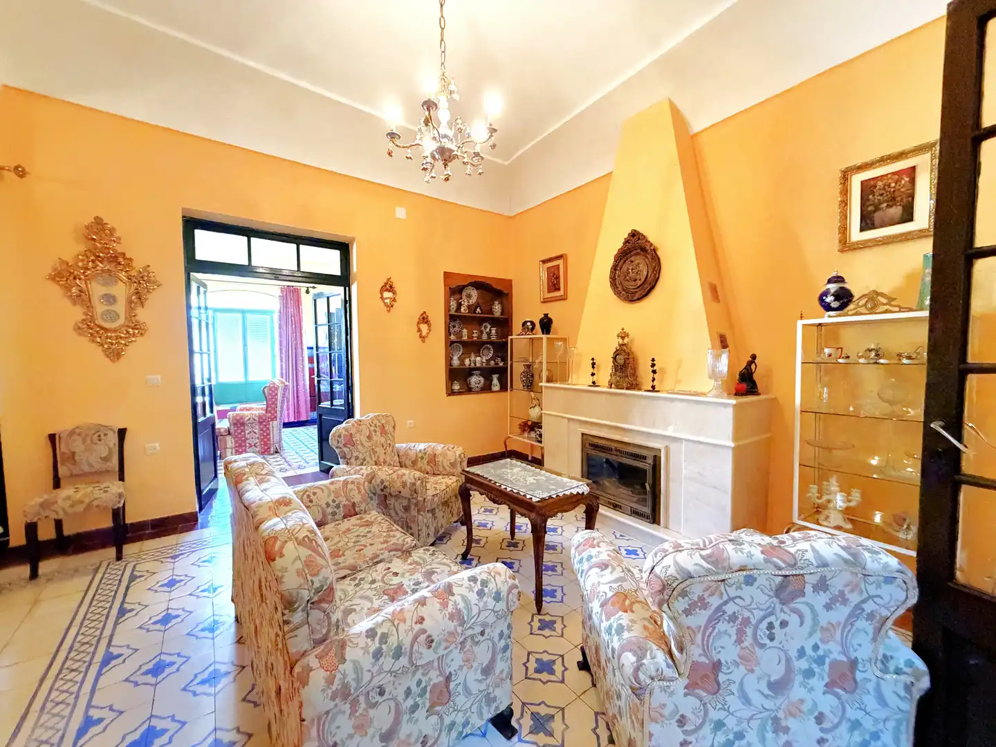 Sala d'estar de Casa adosada en venda en Zafra amb Aire condicionat i Balcó