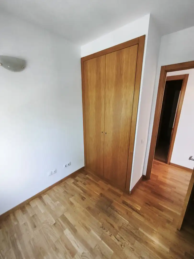 Bedroom of Flat for rent in Sant Cugat del Vallès  with Air Conditioner, Heating and Storage room