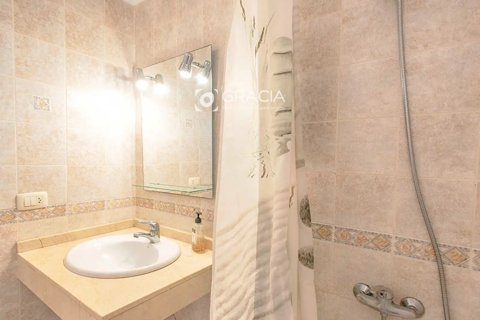 Badezimmer von Wohnung zum Verkauf in Adeje mit Terrasse, Abstellraum und Schwimmbad