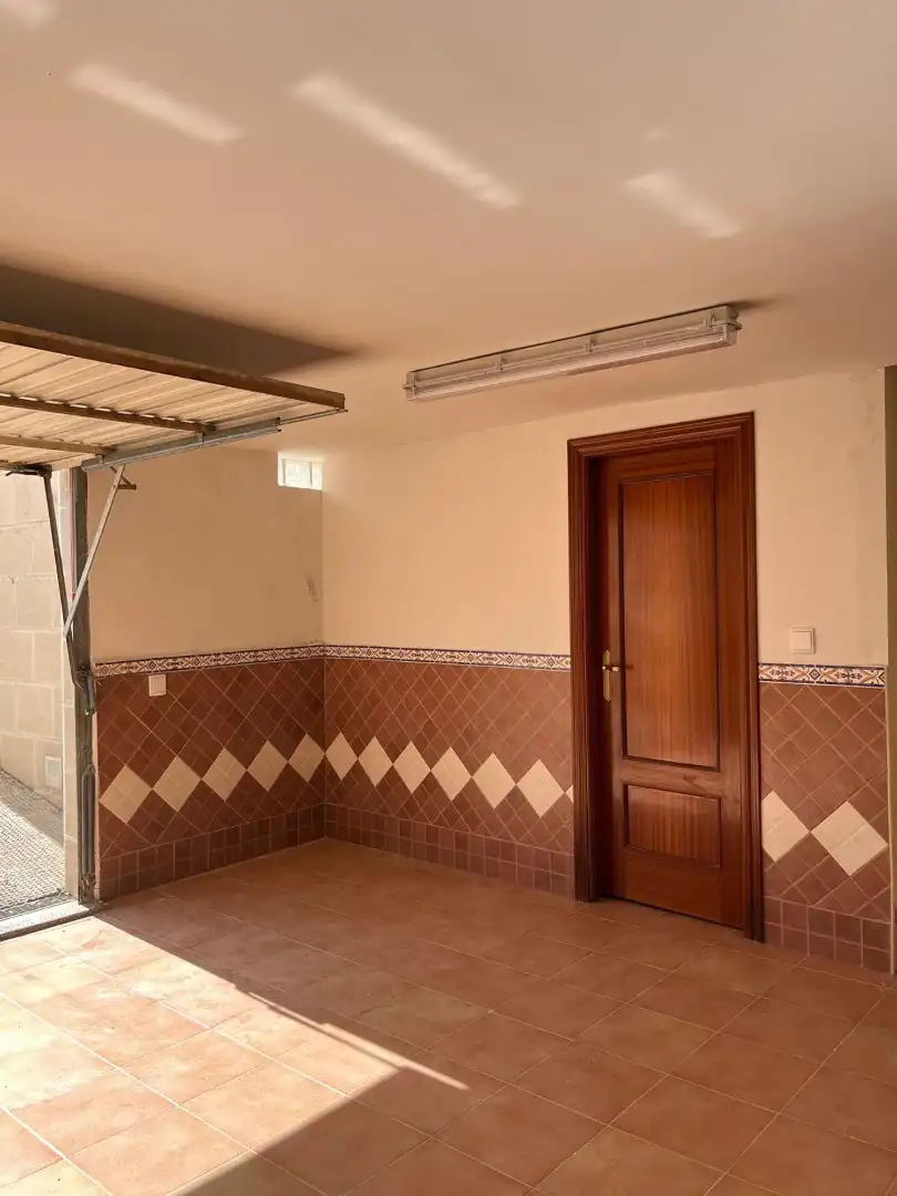 Casa adosada en venta en Ciudad Real con Aire acondicionado, Calefacción y Terraza