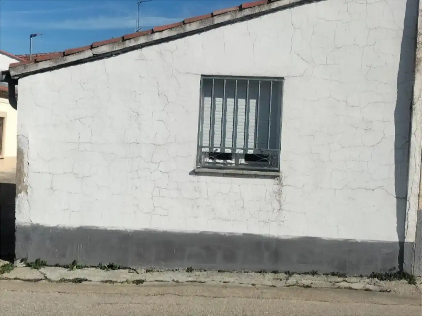 Exterior view of Detached homes for sale in Valdecarros
