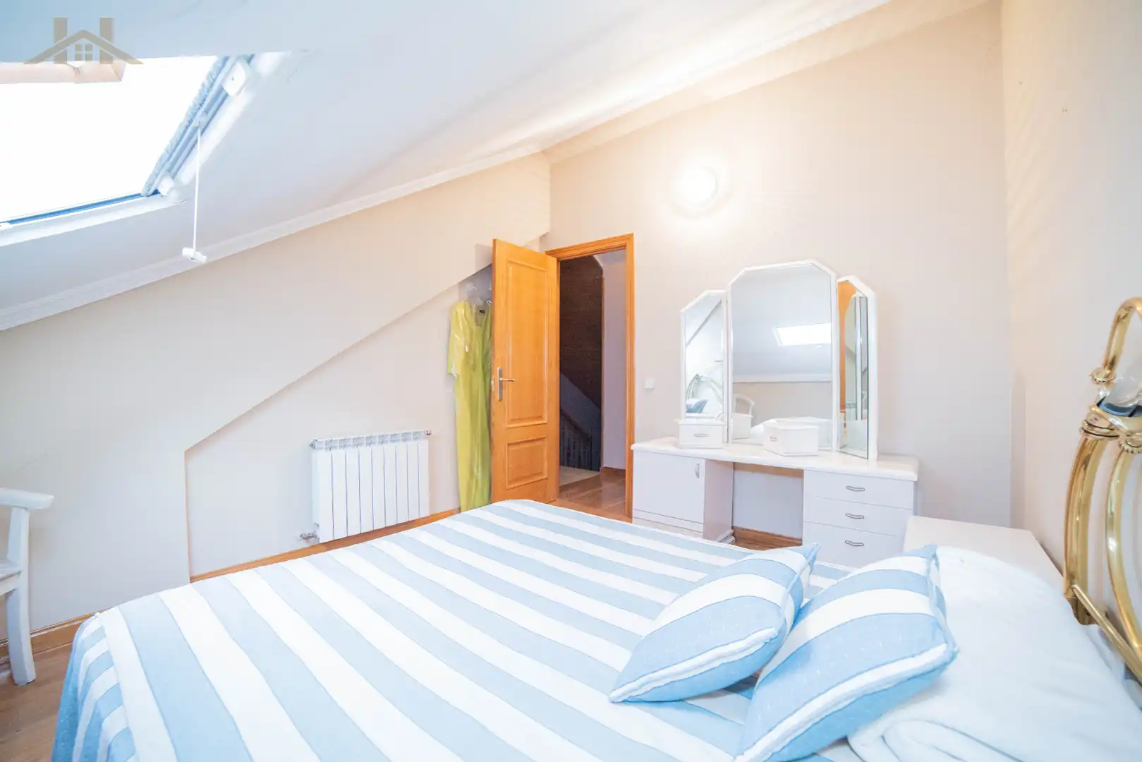 Habitación de Casa o chalet en venta en Ciempozuelos con Aire acondicionado, Calefacción y Jardín privado