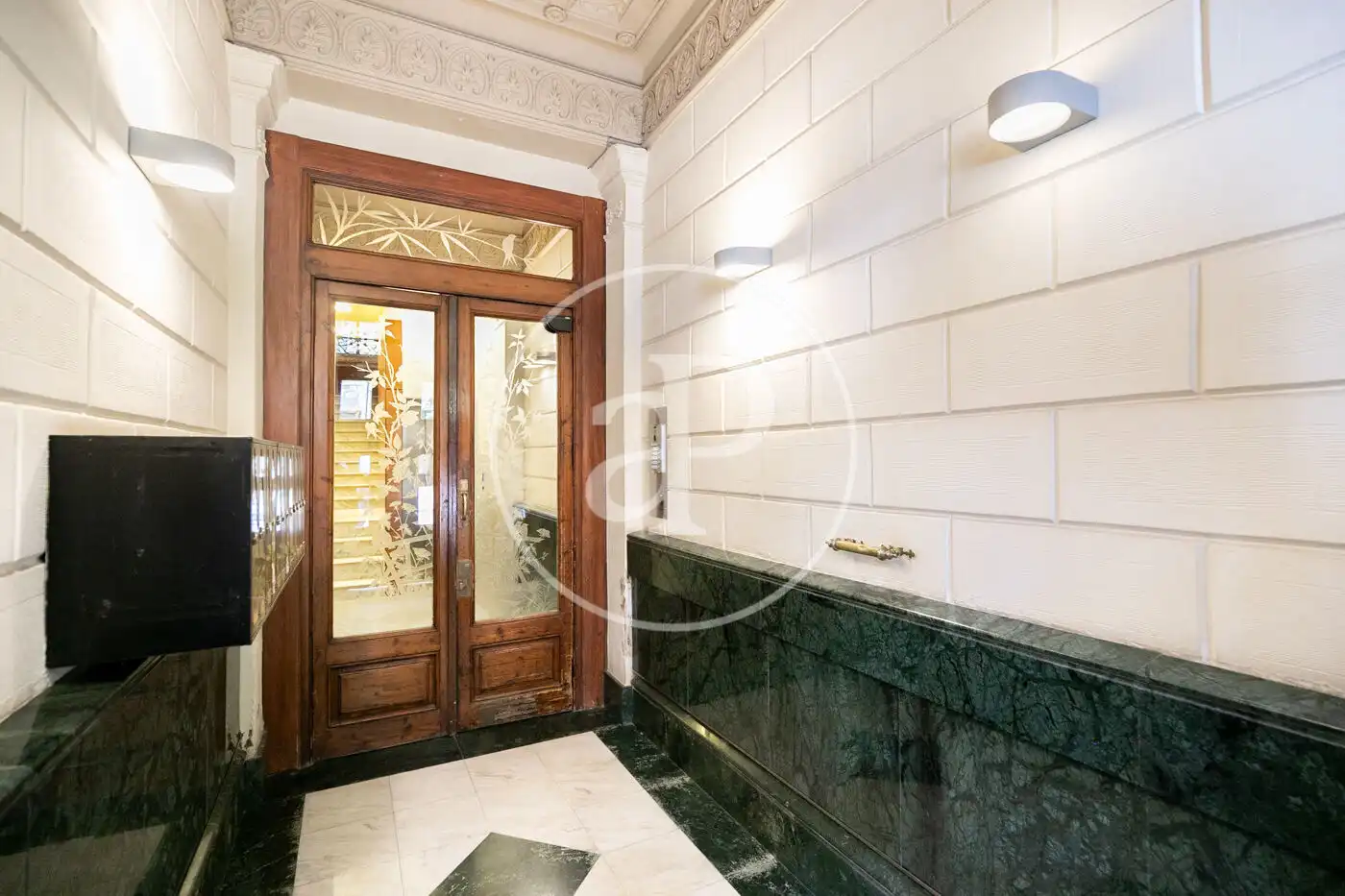 Piso en venta en Barcelona con Aire acondicionado, Calefacción y Balcón