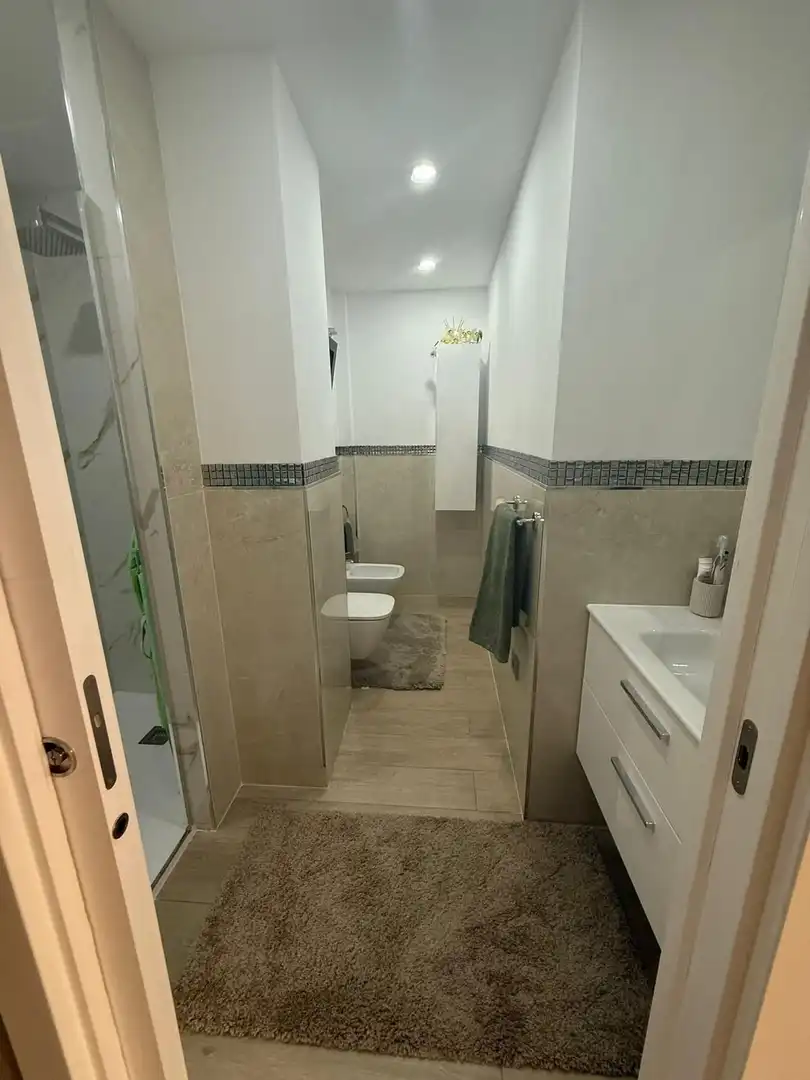 Bany de Apartament en venda en Adeje amb Moblat i Piscina comunitària