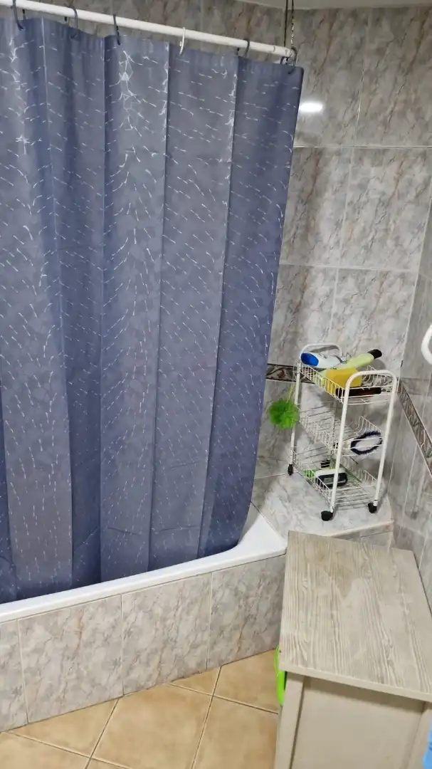 Bathroom of Flat for share in Oliva pueblo