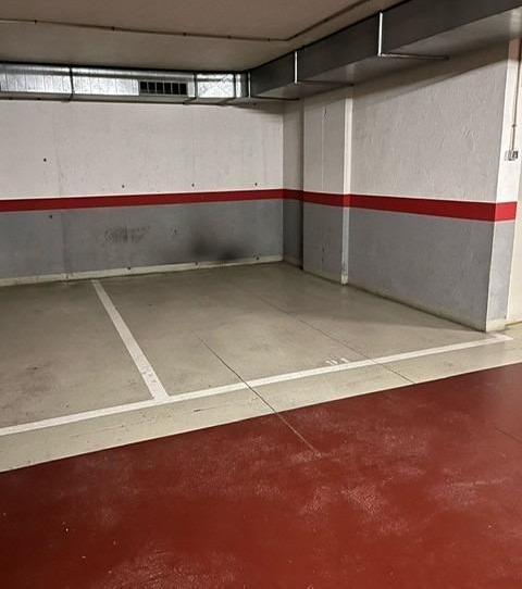 Foto 2 de Garaje en venta en Carrer Carrer de Blasco de Garay, 74, Centre, Barcelona
