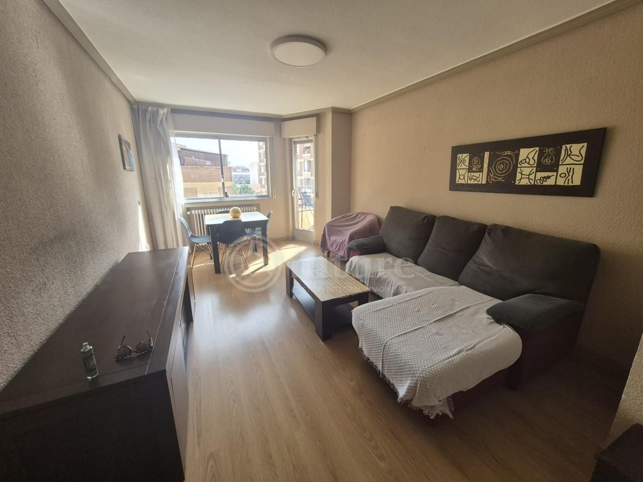 Living room of Flat to rent in Salamanca Capital  with Heating, Furnished and Balcony